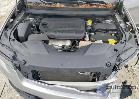 2019 Jeep Cherokee Latitude Plus из США, поврежденный, VIN 1C4PJMLB9KD309848